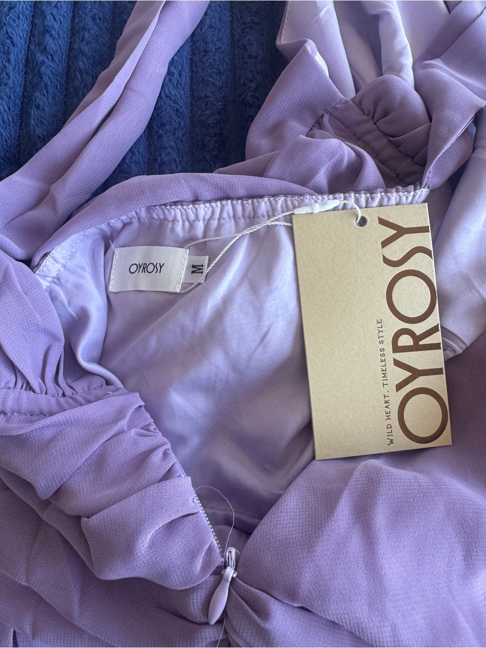 Oyrosy Flowy Halter Dress - Picture 11 of 12